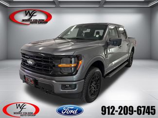 New 2026 Ford F150 XLT w/ Equipment Group 302A MID AWD/4WD 360° Tour