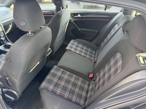 Used 2017 Volkswagen GTI Sport image 16