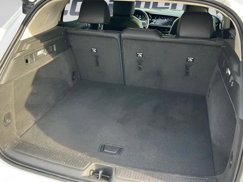 Used 2023 Buick Envision Essence image 10