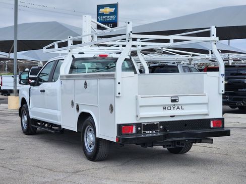 Used 2024 Ford F250 XL image 5
