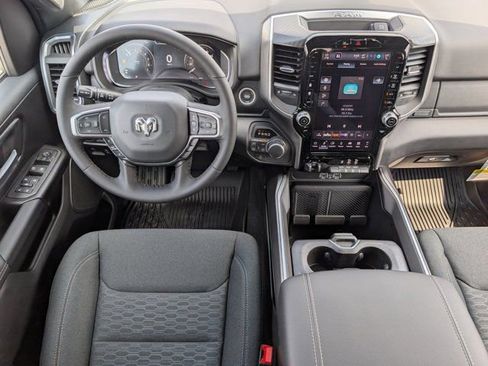 New 2026 RAM 1500 Big Horn AWD/4WD image 6