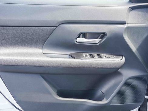 New 2026 Nissan Kicks SV image 21