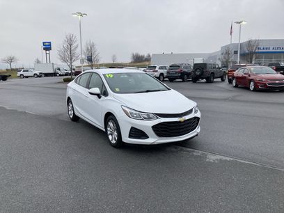 Used 2019 Chevrolet Cruze LS w/ LS Convenience Package