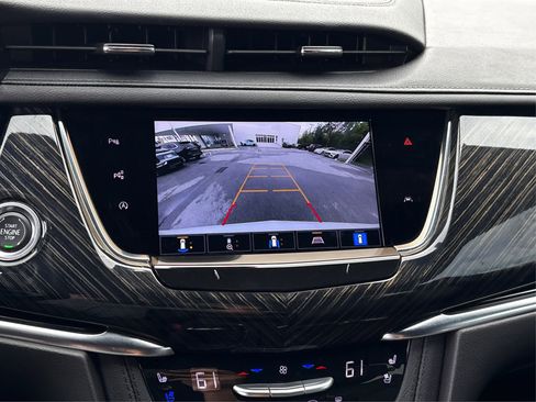 Certified 2023 Cadillac XT6 Premium Luxury w/ Technology Package FWD image 25