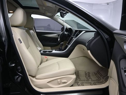 Used 2020 INFINITI Q50 Luxe w/ Essential Package (3.0T Luxe) AWD/4WD image 30