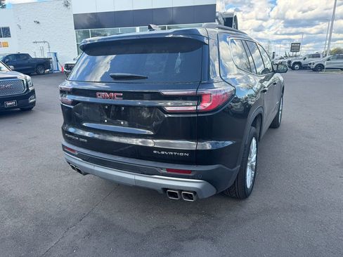 Used 2026 GMC Acadia Elevation w/ Elevation Premium Package AWD/4WD image 4