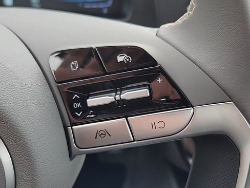 New 2026 Hyundai Elantra Sport FWD image 12