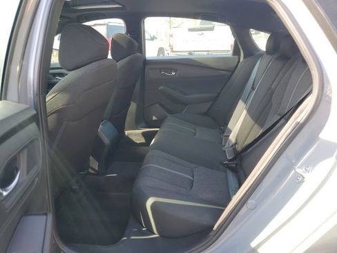 Used 2023 Honda Accord Sport image 7