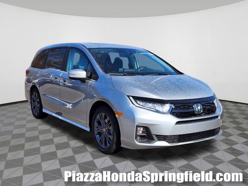 New 2026 Honda Odyssey Touring image 1
