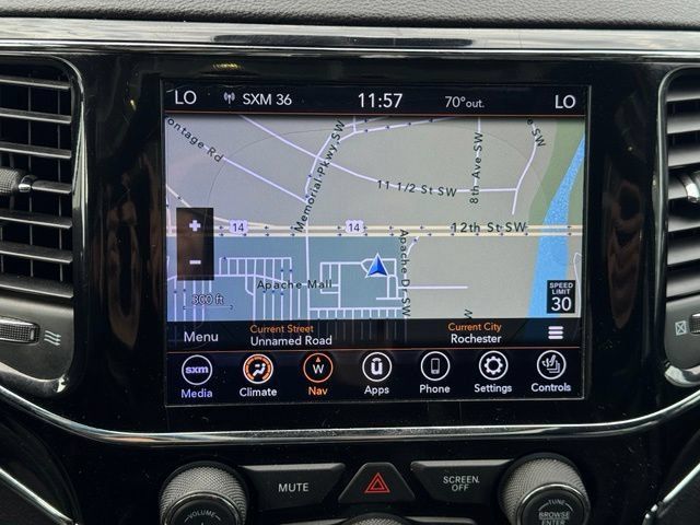 Used 2020 Jeep Grand Cherokee Trailhawk w/ Trailhawk Luxury Group AWD/4WD image 3