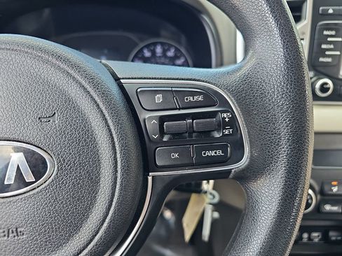 Used 2018 Kia Sportage LX FWD image 17