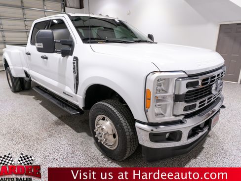 Used 2023 Ford F350 XLT w/ 360-Degree Camera Package AWD/4WD image 6
