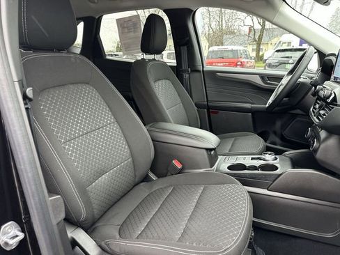 Used 2023 Ford Escape Active image 26