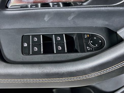Used 2024 MAZDA CX-90 Plug-In Hybrid w/ Premium Pkg AWD/4WD image 16