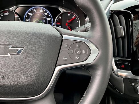 Used 2023 Chevrolet Traverse Premier w/ Redline Edition image 12