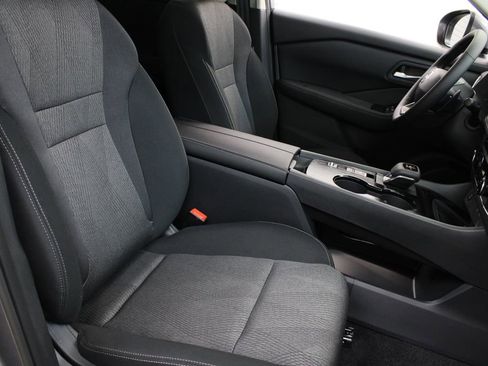 New 2026 Nissan Rogue SV FWD image 22