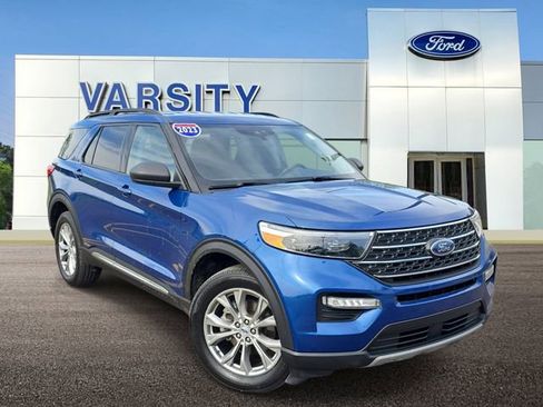 Certified 2023 Ford Explorer XLT w/ Equipment Group 202A AWD/4WD image 1