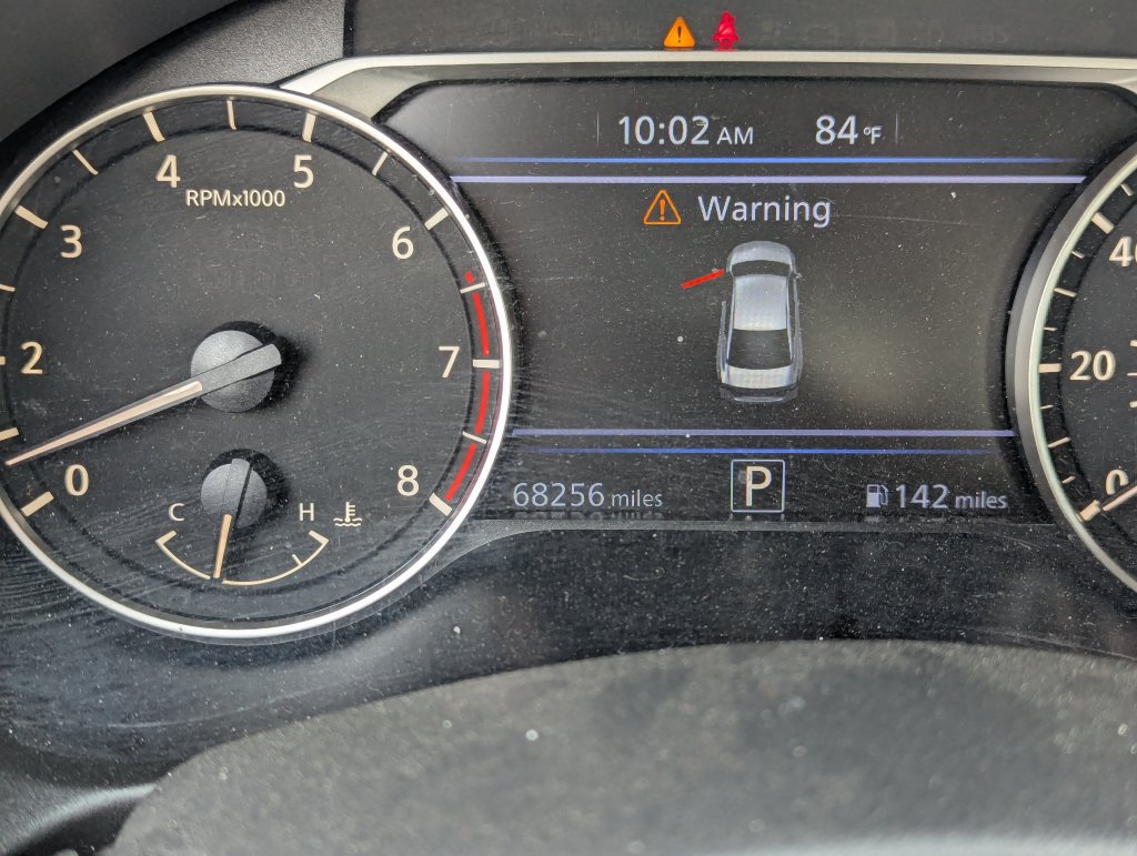 Used 2025 Nissan Altima 2.5 SV FWD image 26