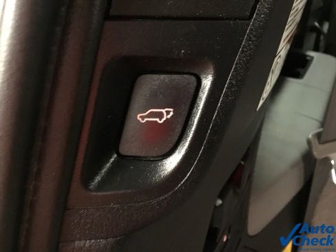 Used 2016 Toyota Sequoia Limited image 23