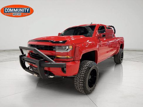 Used 2017 Chevrolet Silverado 1500 LT w/ All Star Edition AWD/4WD image 1