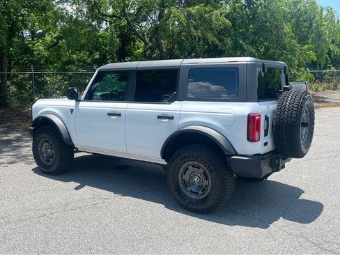 Certified 2025 Ford Bronco 4-Door w/ Sasquatch Package AWD/4WD image 4