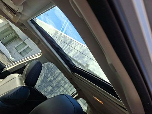 Used 2020 Subaru Forester Limited image 14