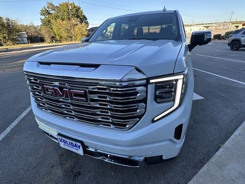 New 2026 GMC Sierra 1500 Denali w/ Denali Reserve Package image 12
