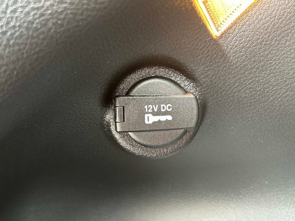 Certified 2023 Jeep Compass Limited w/ Sun and Sound Group AWD/4WD image 13