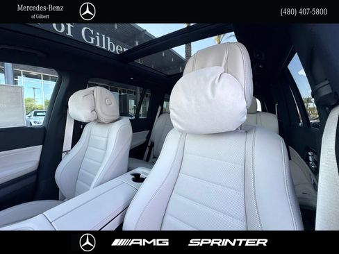 New 2026 Mercedes-Benz GLS 580 4MATIC image 16