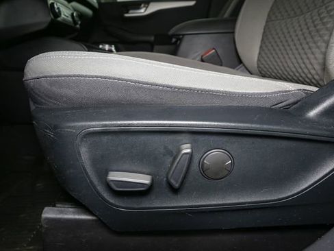 Used 2020 Ford Escape SE AWD/4WD image 35