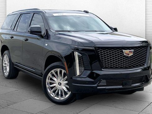 Certified 2025 Cadillac Escalade Sport Platinum AWD/4WD image 1