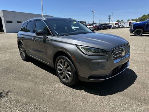Used 2022 Lincoln Corsair AWD w/ Premium Package image 11
