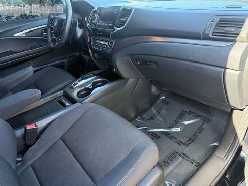 Certified 2021 Honda Passport Sport image 31