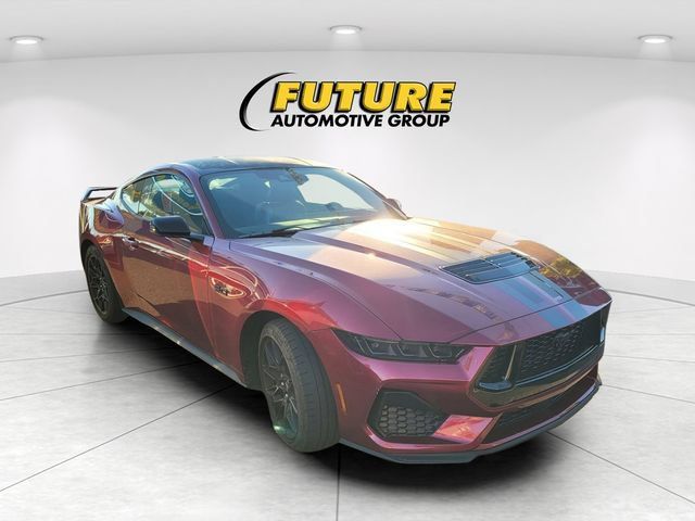 Used 2025 Ford Mustang GT Premium w/ GT Performance Package RWD image 1