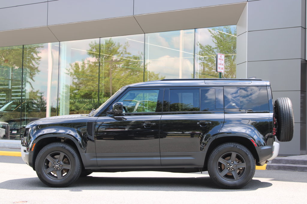 Used 2021 Land Rover Defender 110 AWD/4WD image 6