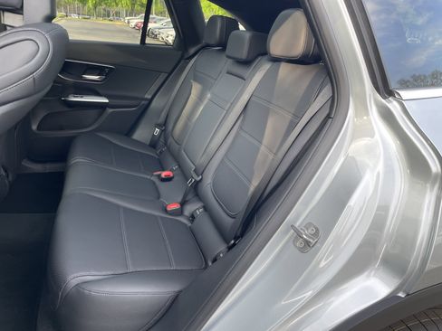 New 2026 Mercedes-Benz GLC 300 image 37