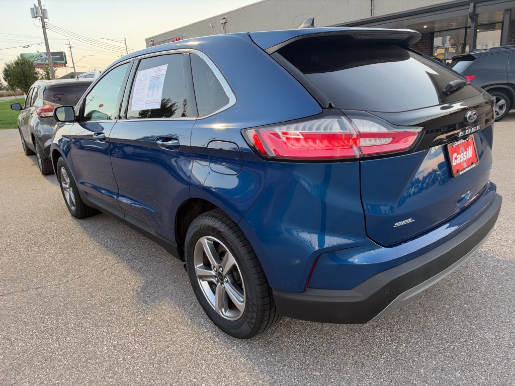 Used 2023 Ford Edge SEL w/ Convenience Package AWD/4WD image 2