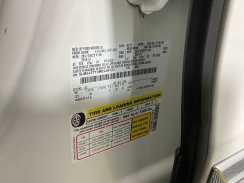 Used 2021 Lincoln Navigator Black Label w/ Cargo Convenience Package image 27