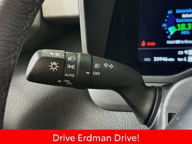 Used 2024 Toyota Tundra Limited w/ Power Package AWD/4WD image 15