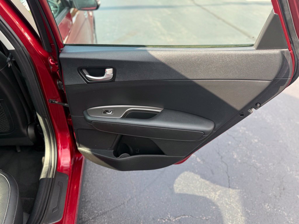 Used 2020 Kia Optima S FWD image 18