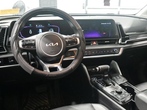Used 2023 Kia Sportage EX image 13