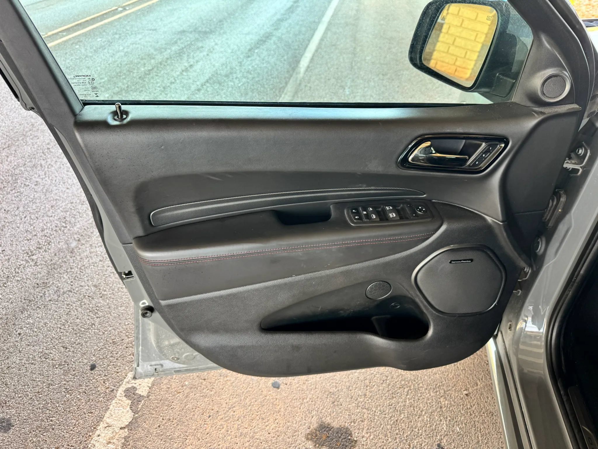 Used 2022 Dodge Durango R/T RWD image 10