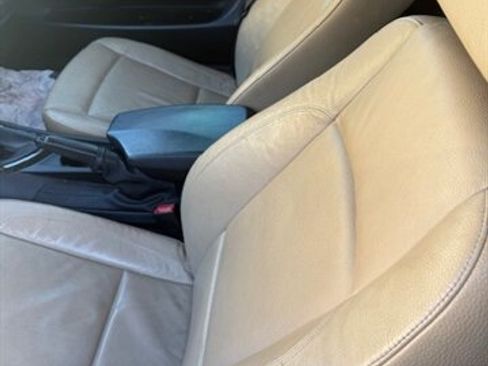 Used 2013 BMW 135i Convertible image 11