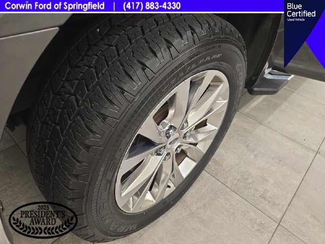 Used 2017 Ford F150 XLT w/ Equipment Group 302A Luxury AWD/4WD image 40