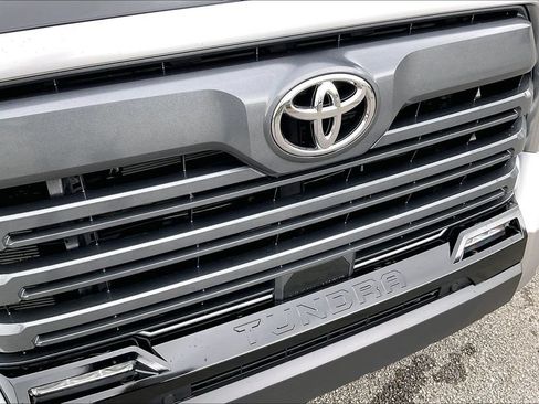 Used 2024 Toyota Tundra Limited w/ Power Package AWD/4WD image 29