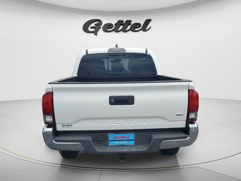 Used 2021 Toyota Tacoma SR5 RWD image 6