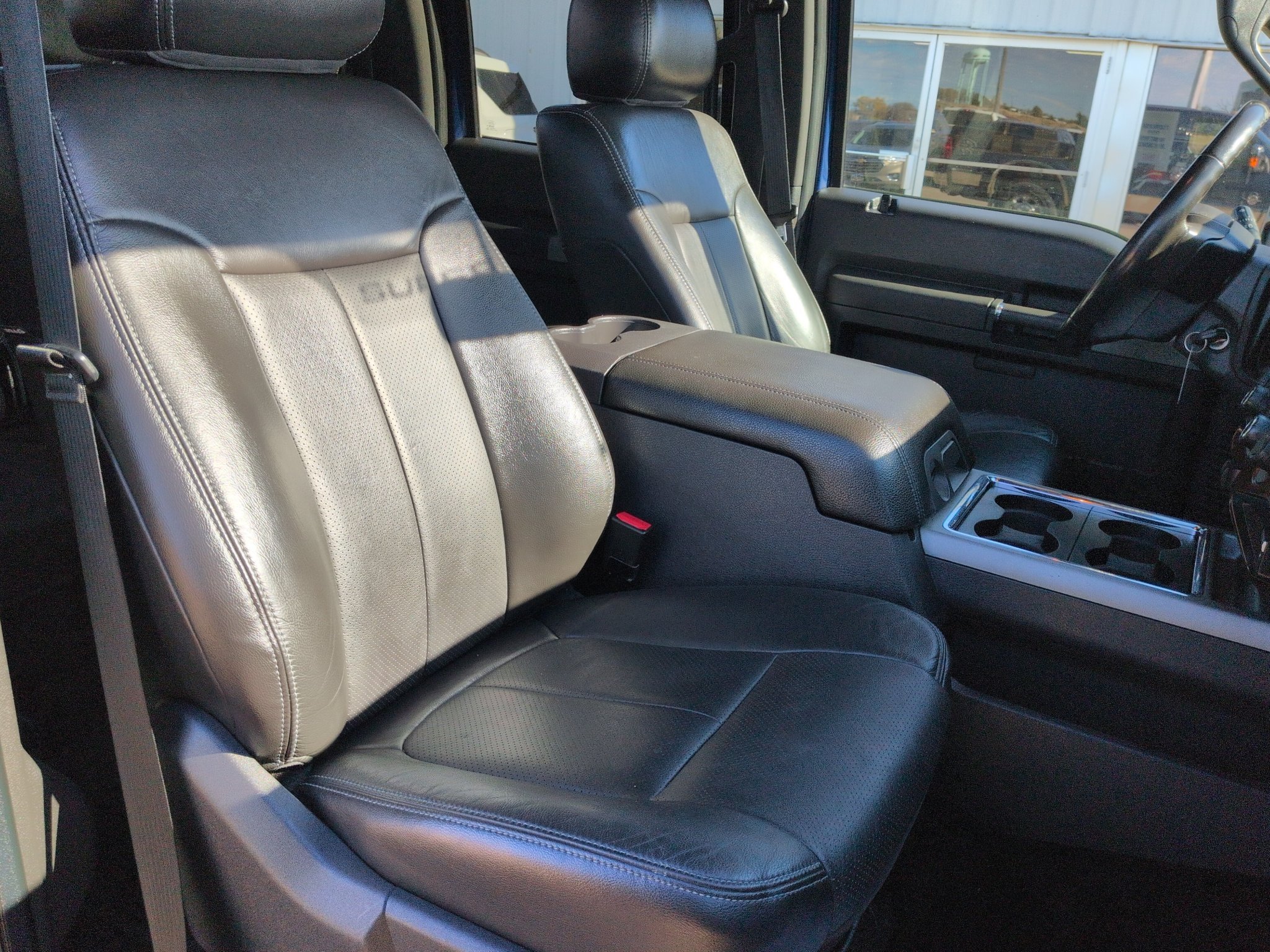 Used 2012 Ford F350 Lariat w/ Chrome Pkg AWD/4WD image 30