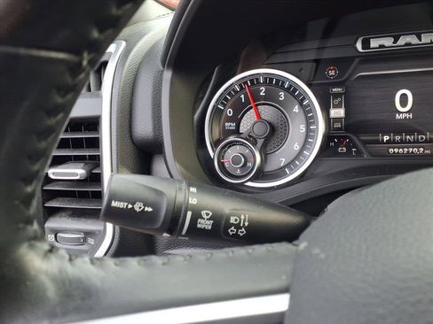 Used 2022 RAM 1500 Big Horn image 34