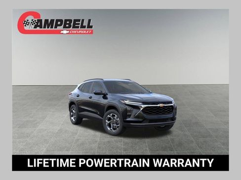 New 2026 Chevrolet Trax LT w/ Driver Confidence Package FWD image 1