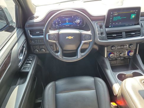 Used 2023 Chevrolet Tahoe LT w/ Luxury Package AWD/4WD image 14